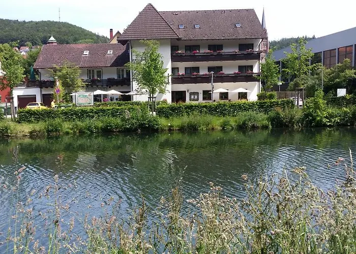 Schiff Ξενοδοχείο