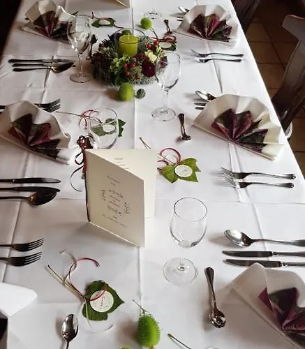 Schiff Ξενοδοχείο